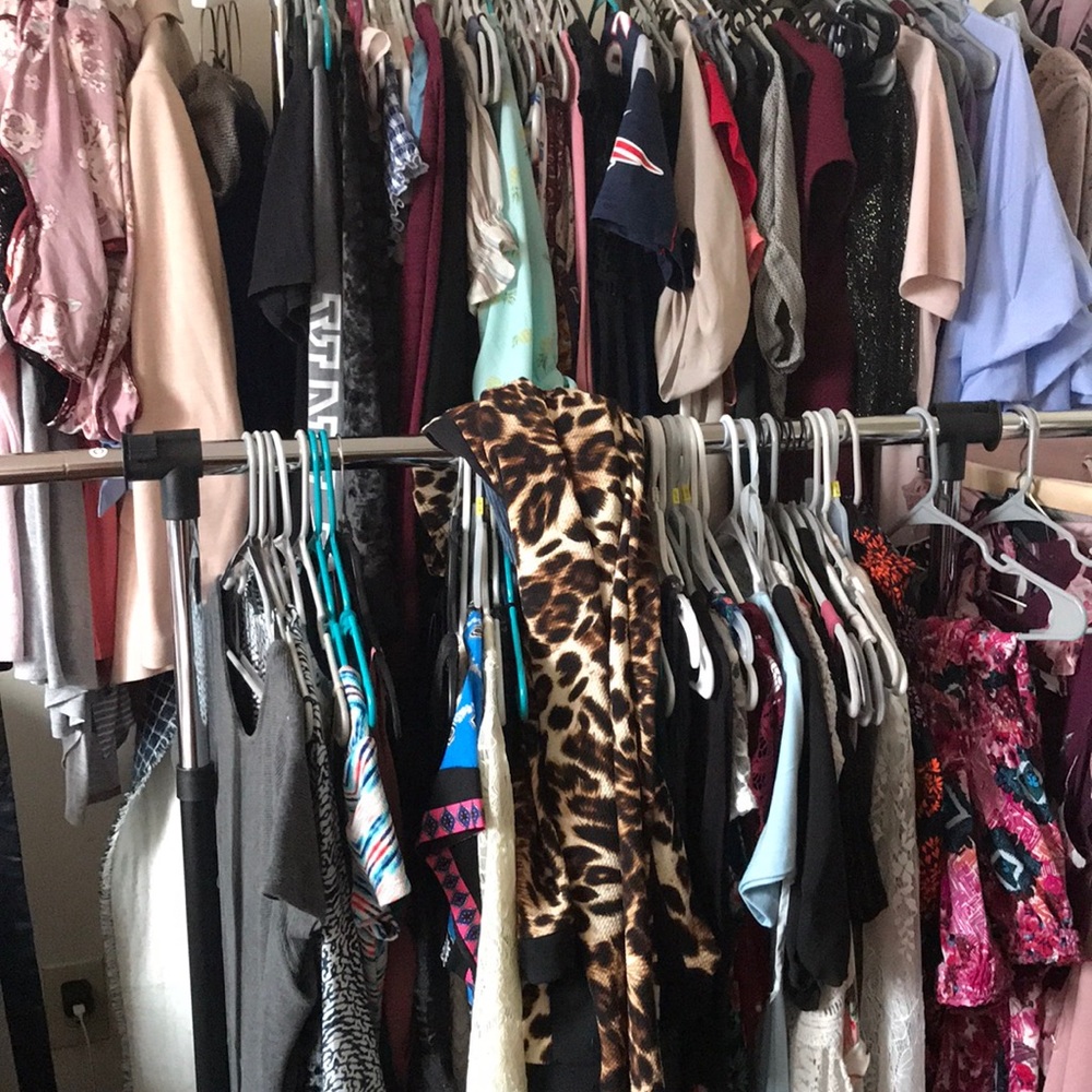 Hi ladies cleaning house this week** Not For Sale